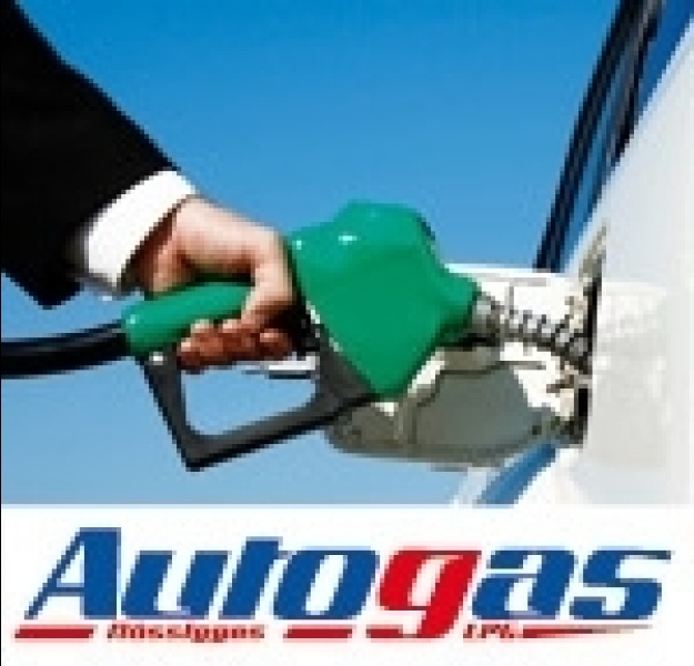 Ansicht einer Betankung eines Autos mit Autogas